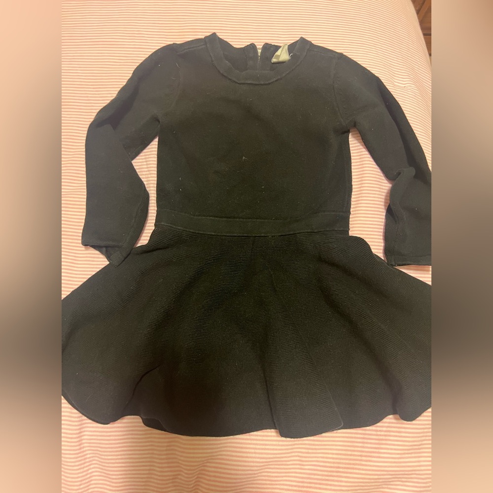 Very cute girls all black dress